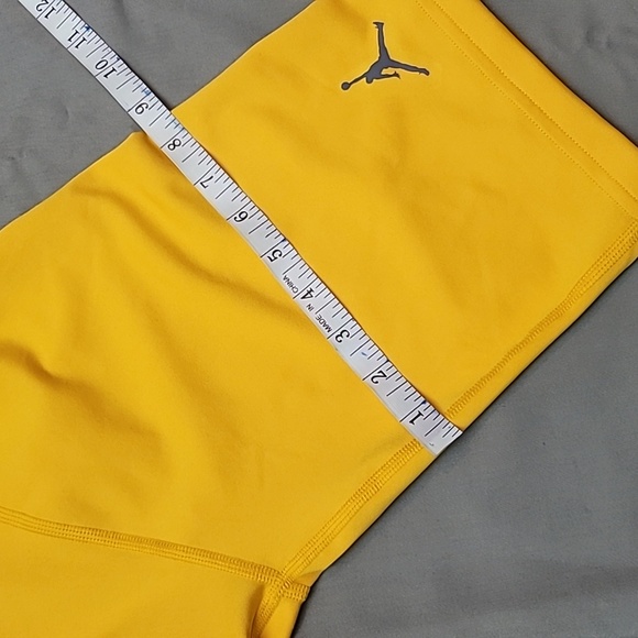 Air Jordan Compression Active Shorts Men's Size L - Picture 5 of 6